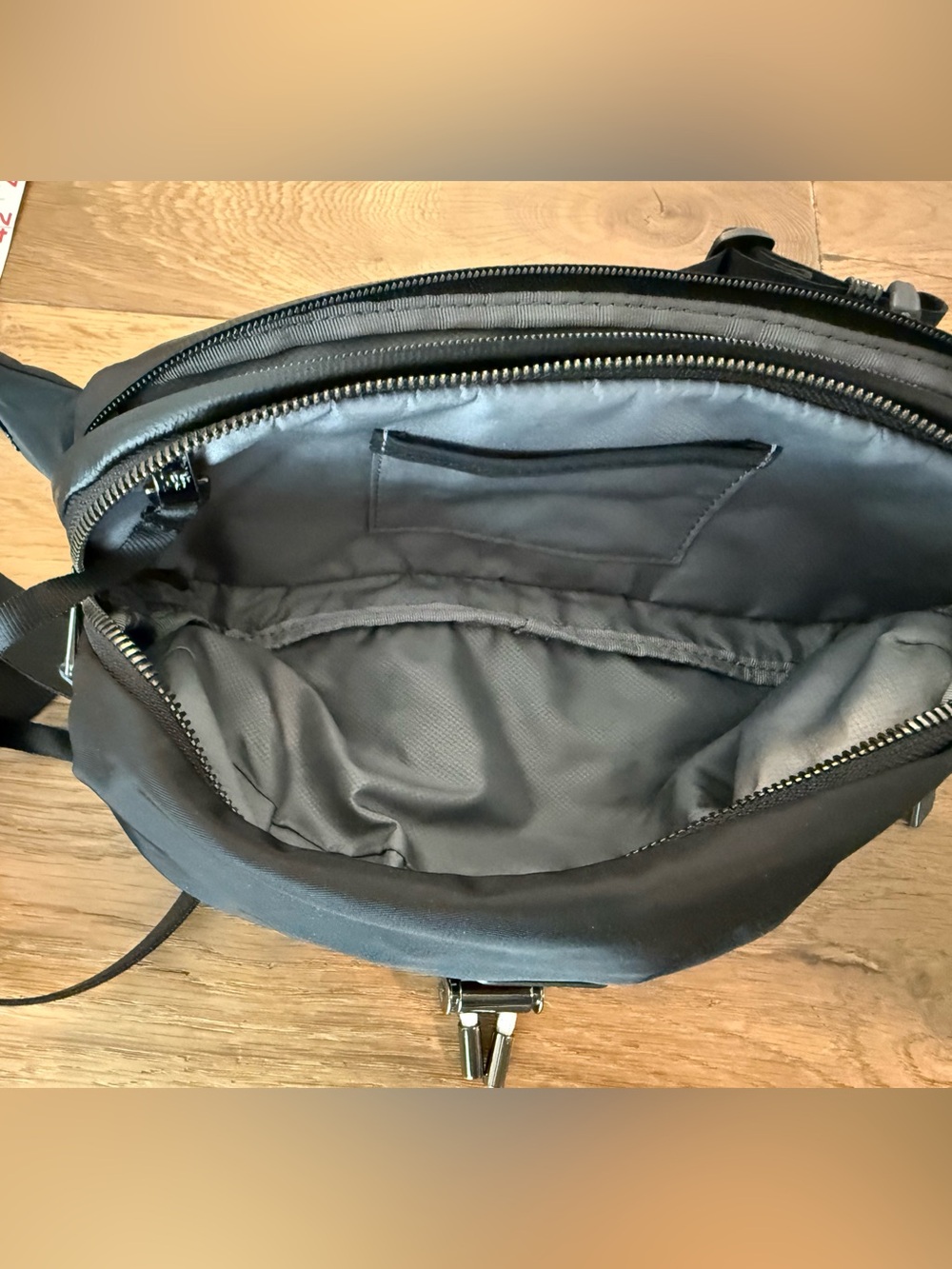 Tumi chey waist pack - Picture 6 of 9